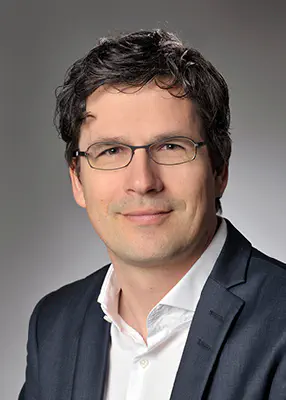 Portrait von Prof. Dr. Philipp Wieder